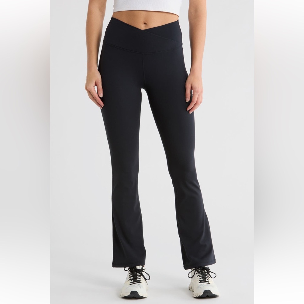YOGALICIOUS Ultra Lush Flare Leggings NWT